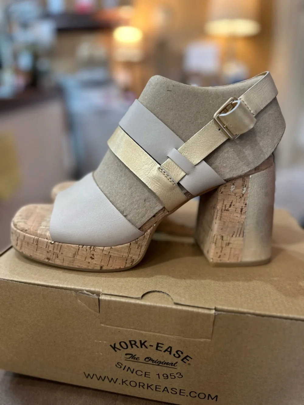 Kork-Ease Maxi Women's Taupe and Gold Cork Block Heel Sandal NWT SIZE 10 - Picture 4 of 7